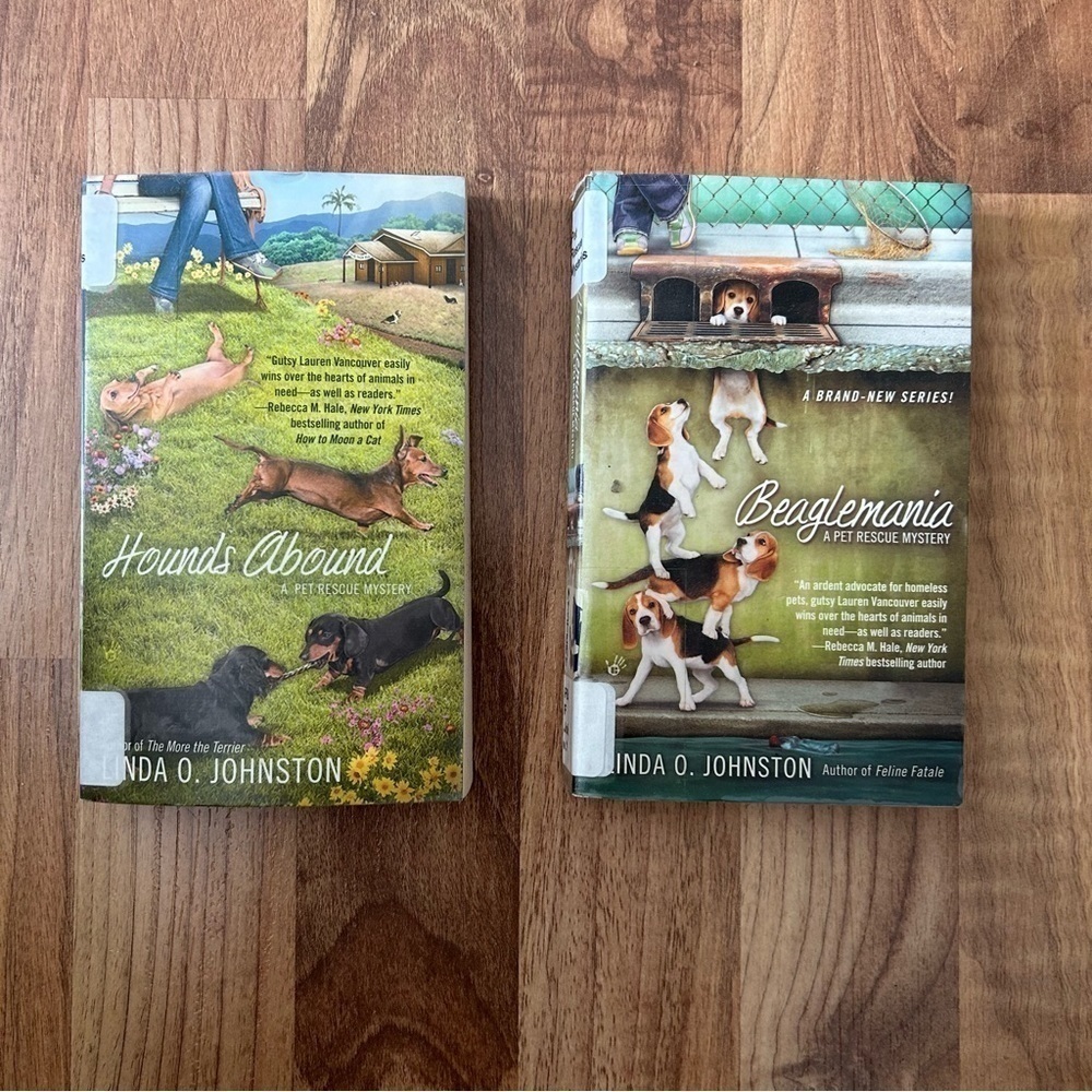 Hounds Abound & Beaglemania, A Pet Rescue Mystery Linda O. Johnston
